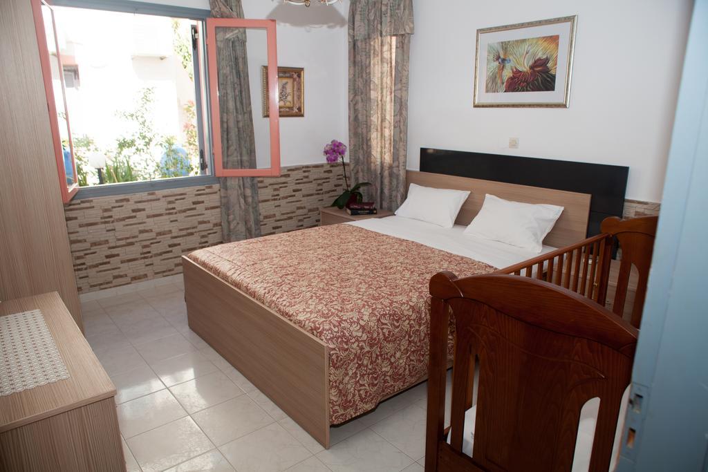 Palmira Apartments Makrýgialos Cameră foto