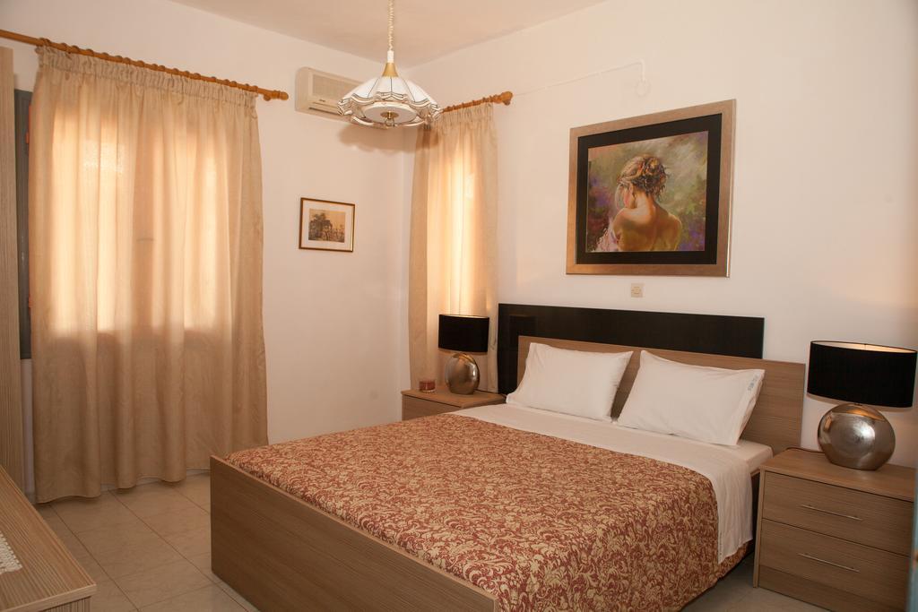 Palmira Apartments Makrýgialos Exterior foto
